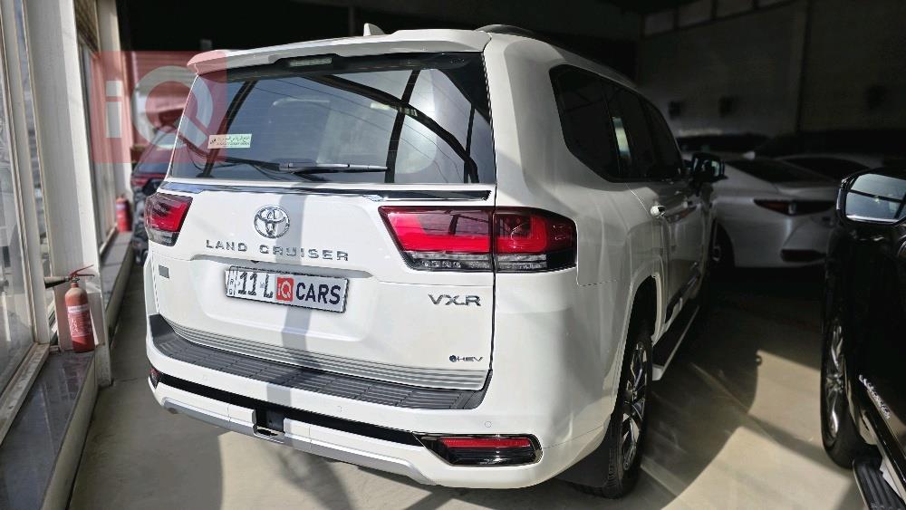 تويوتا لاندكروزر